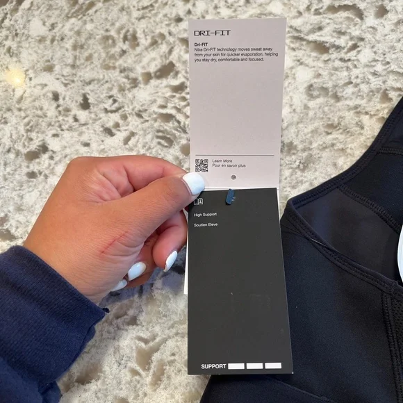 NEW Nike Swoosh Fly High Support Non Padded Sports Bra DQ5033-010 - Picture 4 of 4